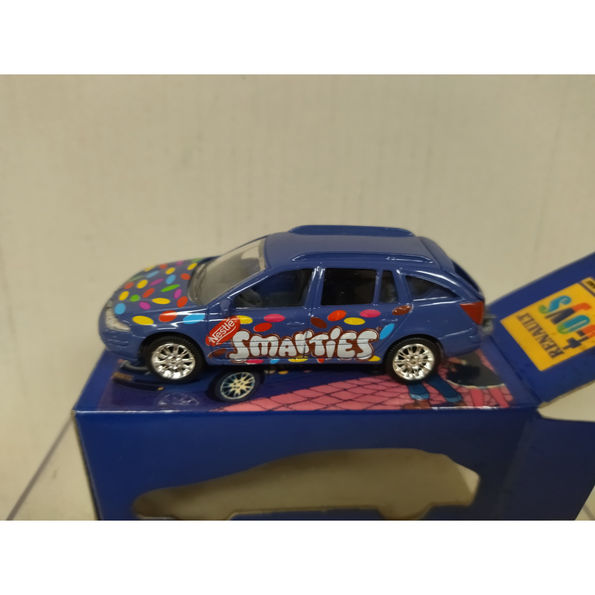 Renault Laguna Break Sw Smarties Renault Toys Apx Norev Inches