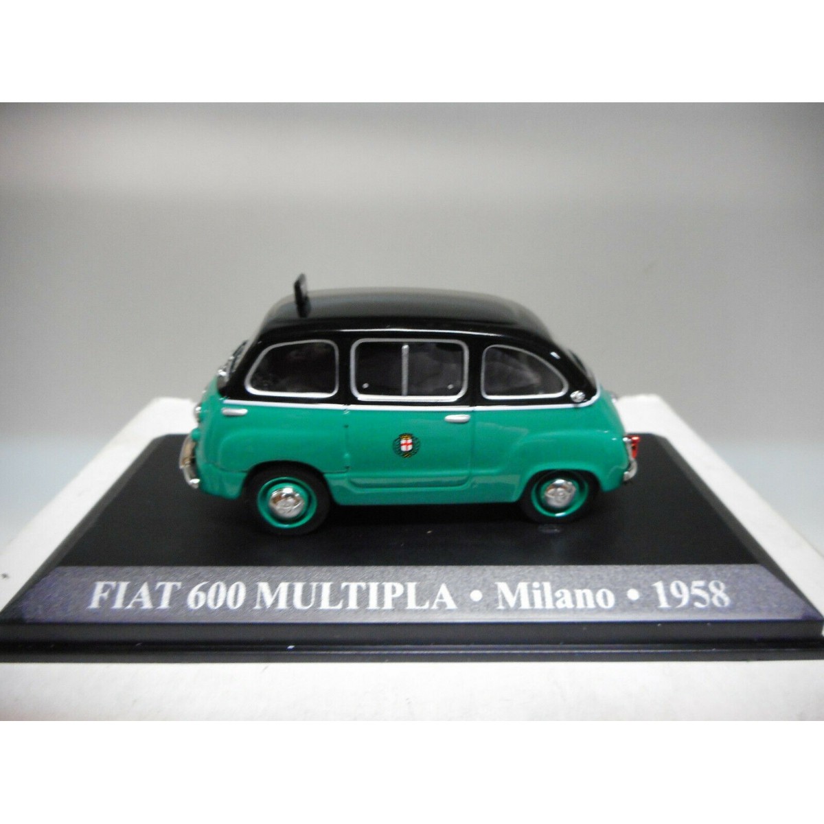 FIAT 600 MULTIPLA TAXI MILANO 1958 ALTAYA IXO 1 43 HARD BOX BCN STOCK