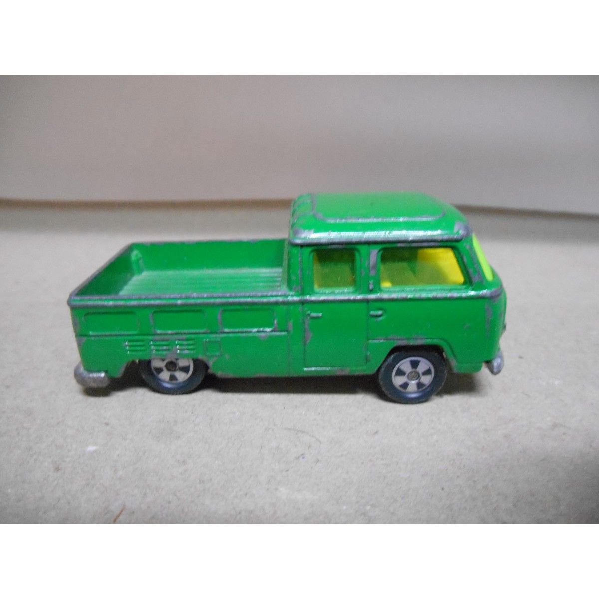 VOLKSWAGEN T2 BUS PICKUP 1 55 ESCOGER CHOOSE CHOISIR USADO NO CAJA SIKU