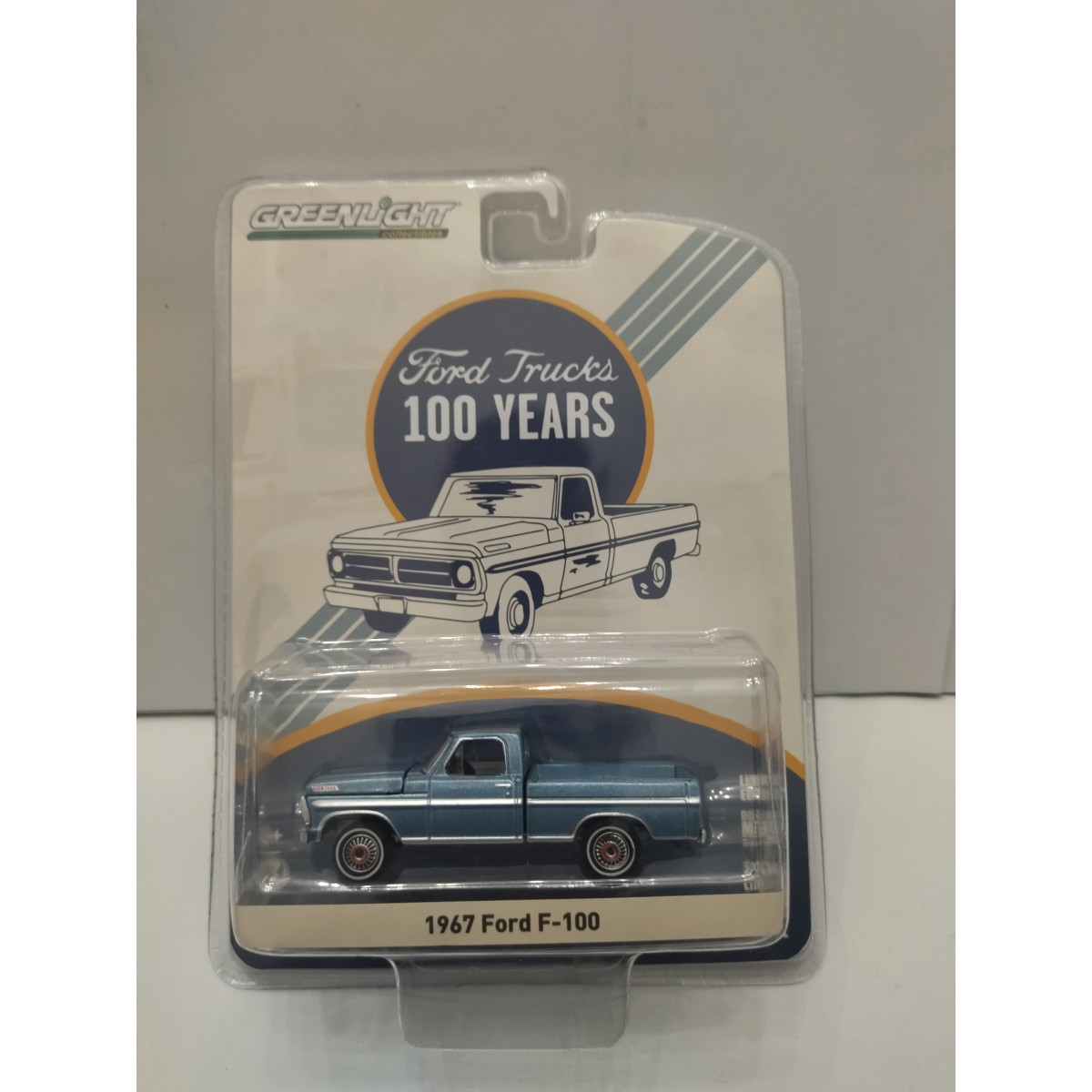 FORD F-100 1967 BLUE 100 YEARS FORD TRUCKS 1:64 GREENLIGHT - BCN STOCK CARS