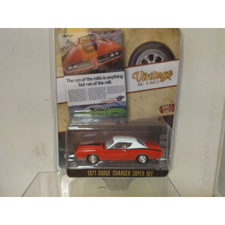 DODGE CHARGER 1971 SUPER BEE VINTAGE AD CARS 1:64 GREENLIGHT - BCN ...