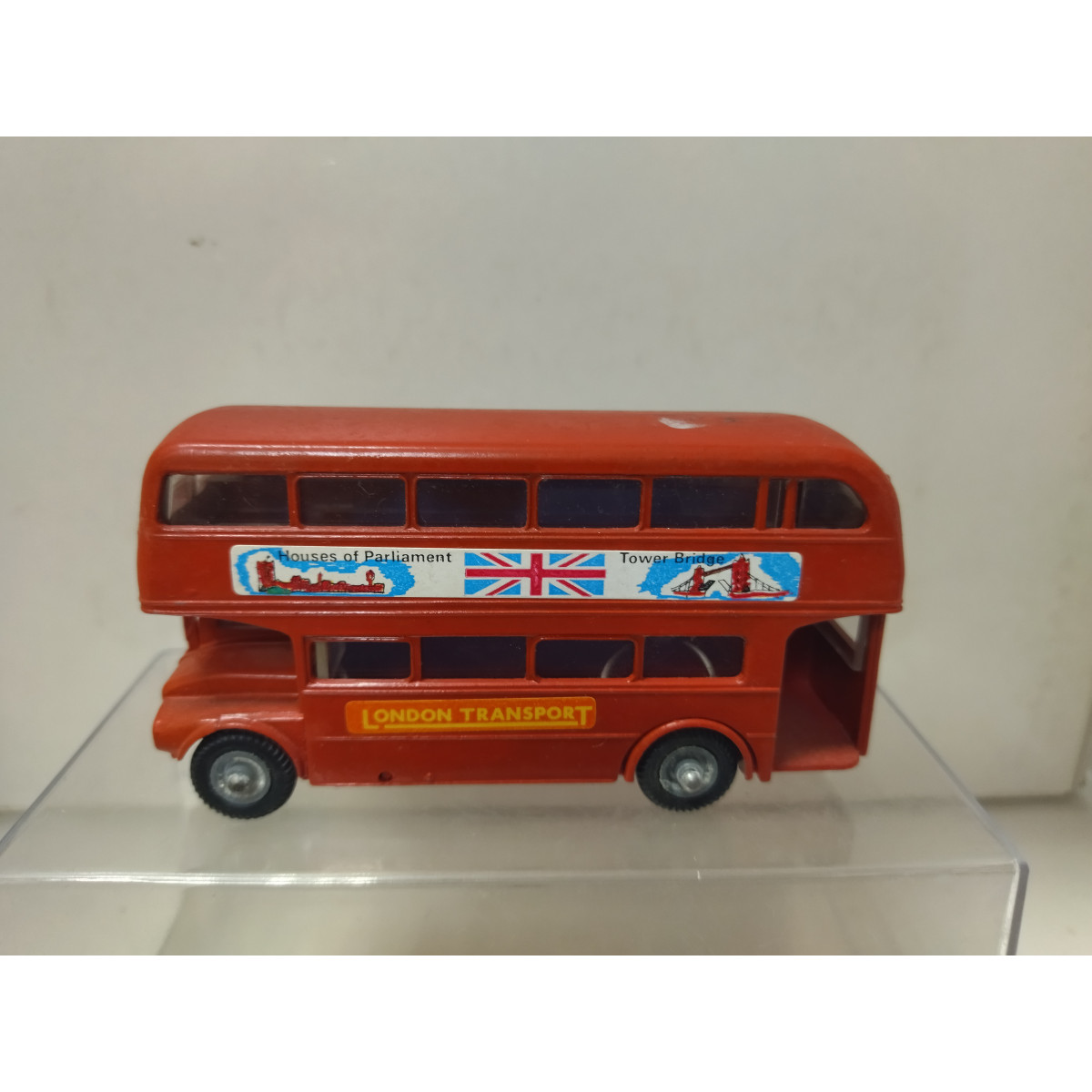 A budgie cheap toy aec routemaster