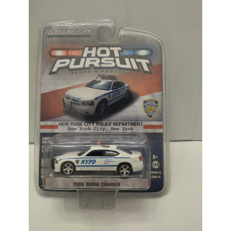 DODGE CHARGER 2009 USA POLICE NEW YORK NYPD 1:64 GREENLIGHT