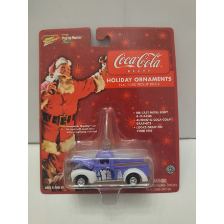 FORD 1940 PICKUP TRUCK COCA-COLA HOLIDAY 1:64 JOHNNY LIGHTNING