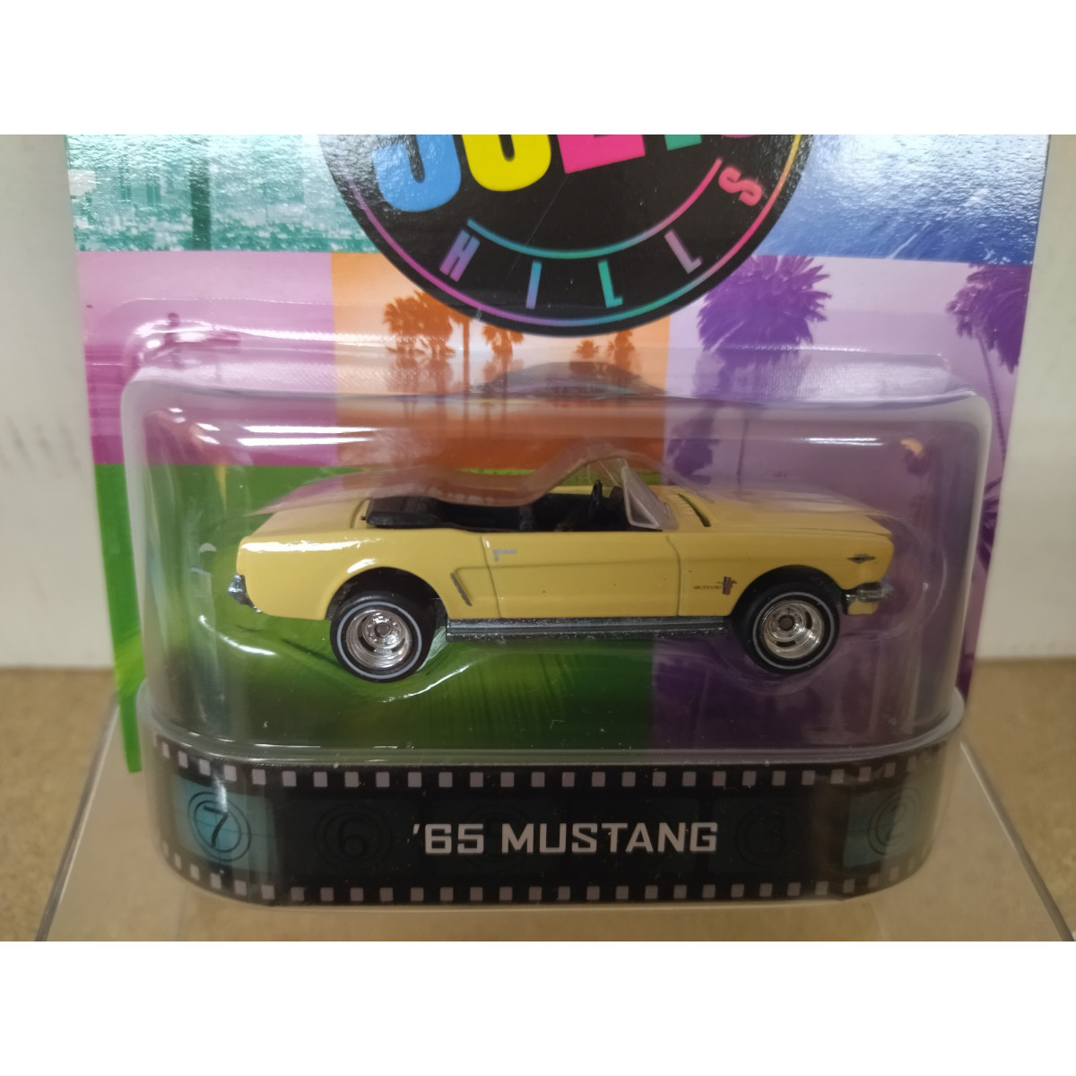 Ford Mustang 1965 Convertible Beverly Hills 90210 164 Hot Wheels Premium Bcn Stock Cars 8986