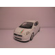 FIAT GRANDE PUNTO ITALIAN LINES 1:43 WELLY