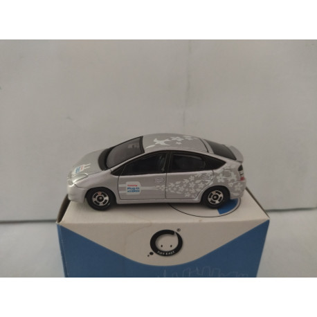 TOYOTA PRIUS PLUG-IN HYBRID 1:60/apx 1:64 TOMICA 106 TOY EAST