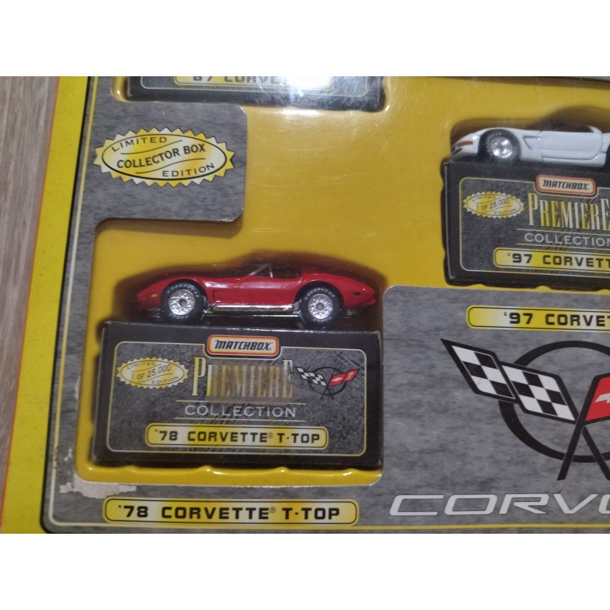 MATCHBOX製 1/64 CORVETTE プレミア・ コレクション① - ミニカー