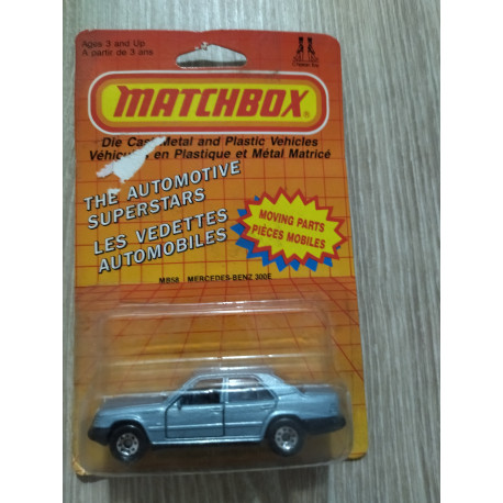 MERCEDES-BENZ W124 300E BLUE LIGHT MB58 1:61/apx 1:64 MATCHBOX W/BOX