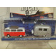 VOLKSWAGEN T2 1974 BUS & AIRSTREAM BAMBI HITCH & TOW 1:64 GREENLIGHT