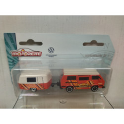 VOLKSWAGEN T3 + CARAVANA/ROULOTTE SAFARI EXPERIENCE 1:62/ apx 1:64 MAJORETTE