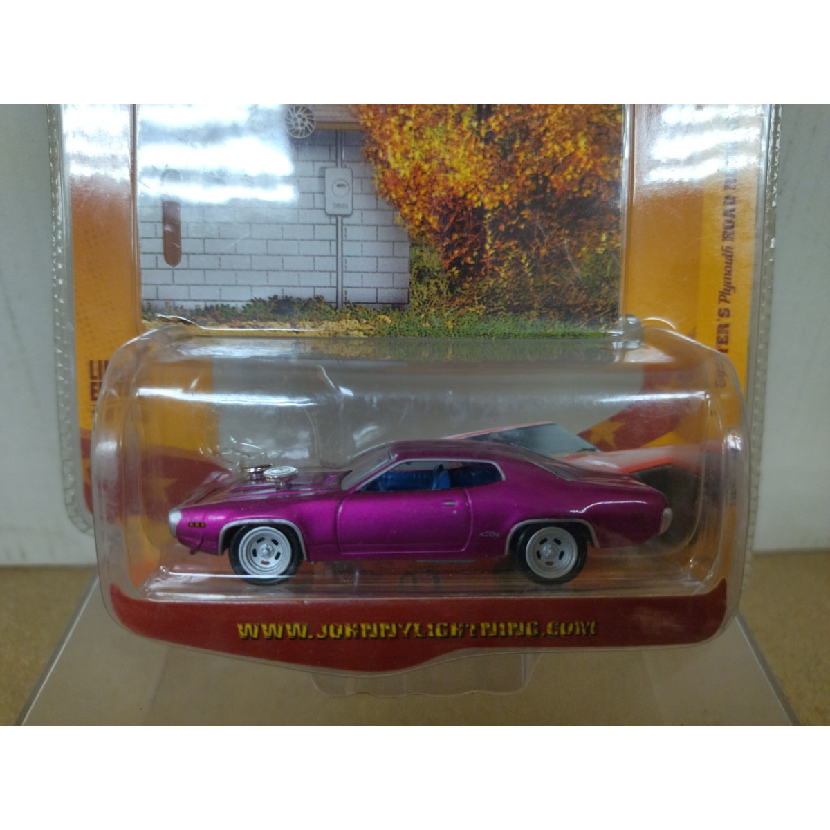 Plymouth Road Runner Cooter´s The Dukes Of Hazzard 164 Johnny Lightning Bcn Stock Cars 1119