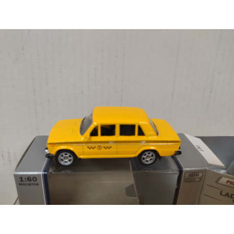 VAZ/ GAZ LADA 2106 TAXI 1:60/apx 1:64 WELLY AUTOTIME COLLECTION