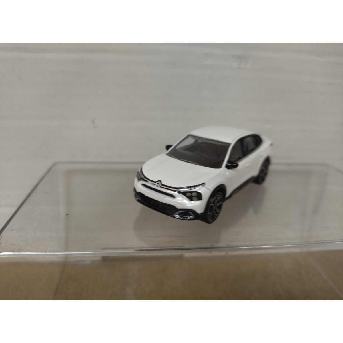 Citroën C4X blanche, voiture jouet Norev 1/64