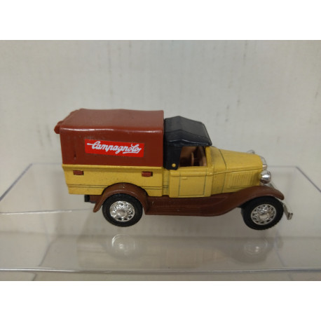 FORD MODEL A 1930 MARRON/AMARILLO CAMPAGNOLO apx 1:64 GUISVAL NO BOX