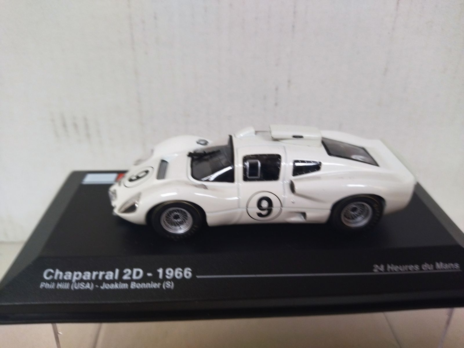 CHAPARRAL 2D 1966 24 H LE MANS HILL-BONNIER 1:43 ALTAYA IXO - BCN 