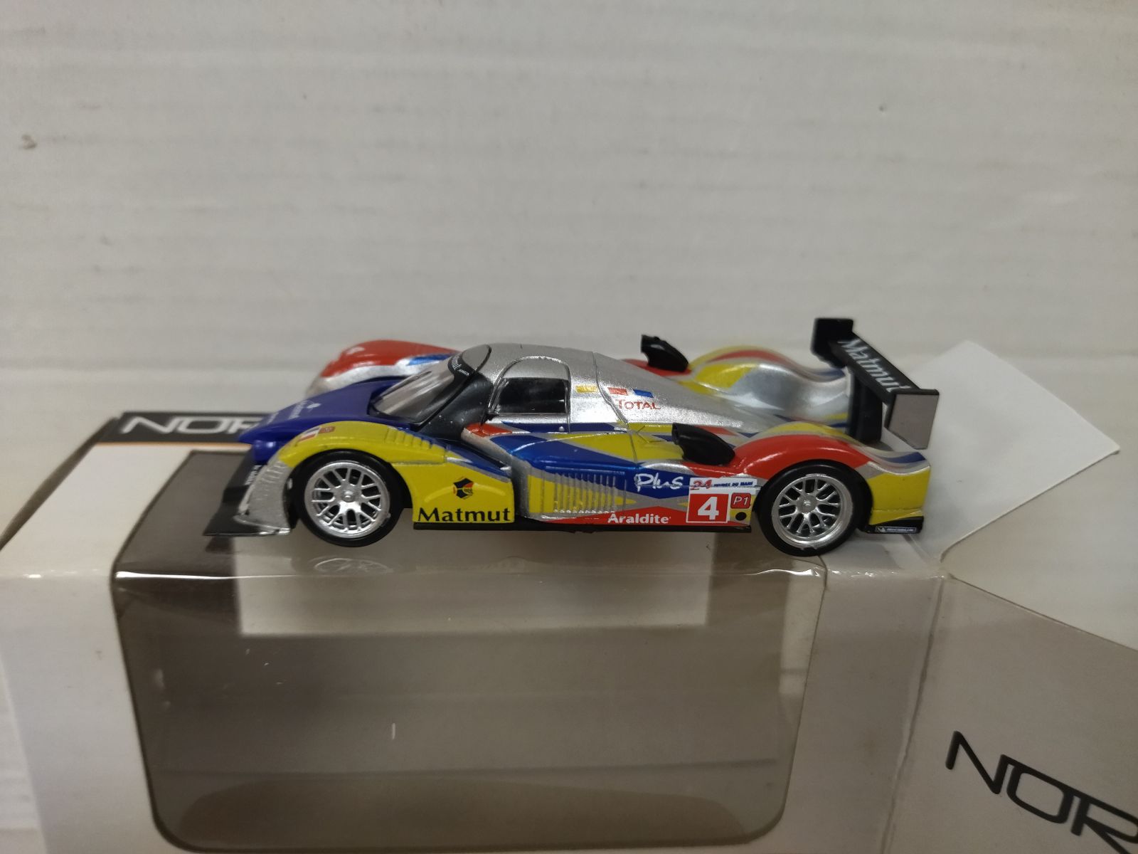 PEUGEOT 908 HDi FAP n4 24 H LE MANS 2010 apx 1:64 NOREV 3 INCHES