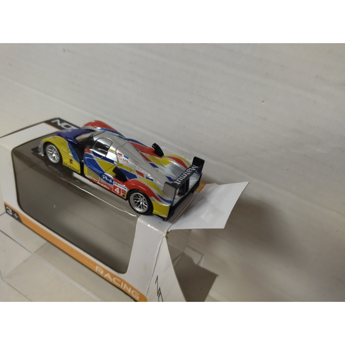 PEUGEOT 908 HDi FAP n4 24 H LE MANS 2010 apx 1:64 NOREV 3 INCHES