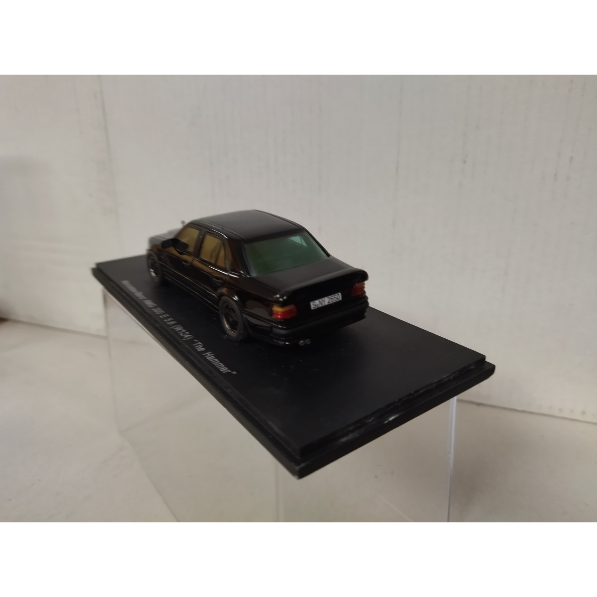 MERCEDES-BENZ AMG 300 E 5.6 W124 1986 THE HAMMER 1:43 SPARK - BCN