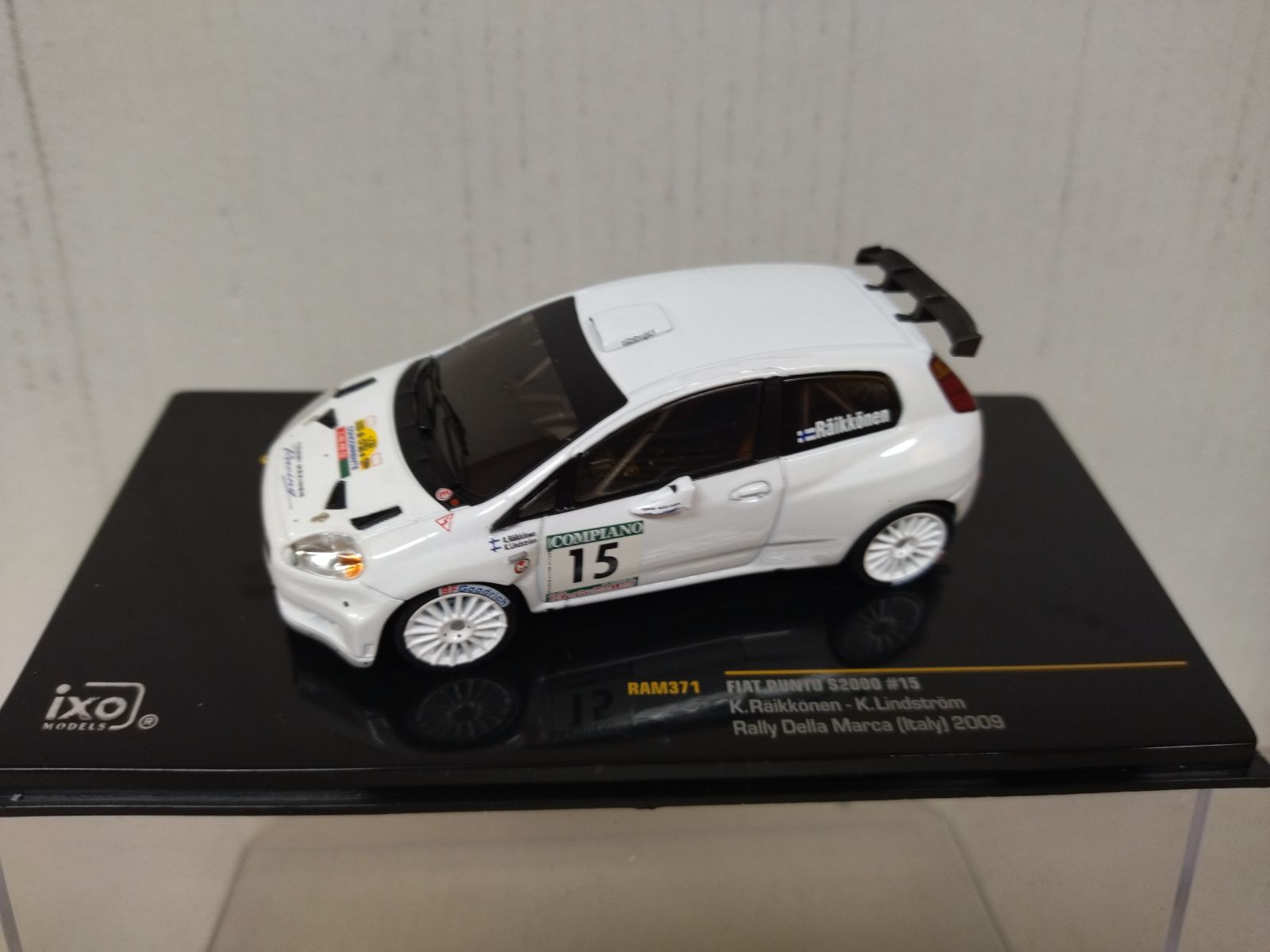 FIAT PUNTO S2000 2009 RALLY DELLA MARCA ITALIA K.RAIKKONEN 1:43 IXO RAM371  - BCN STOCK CARS