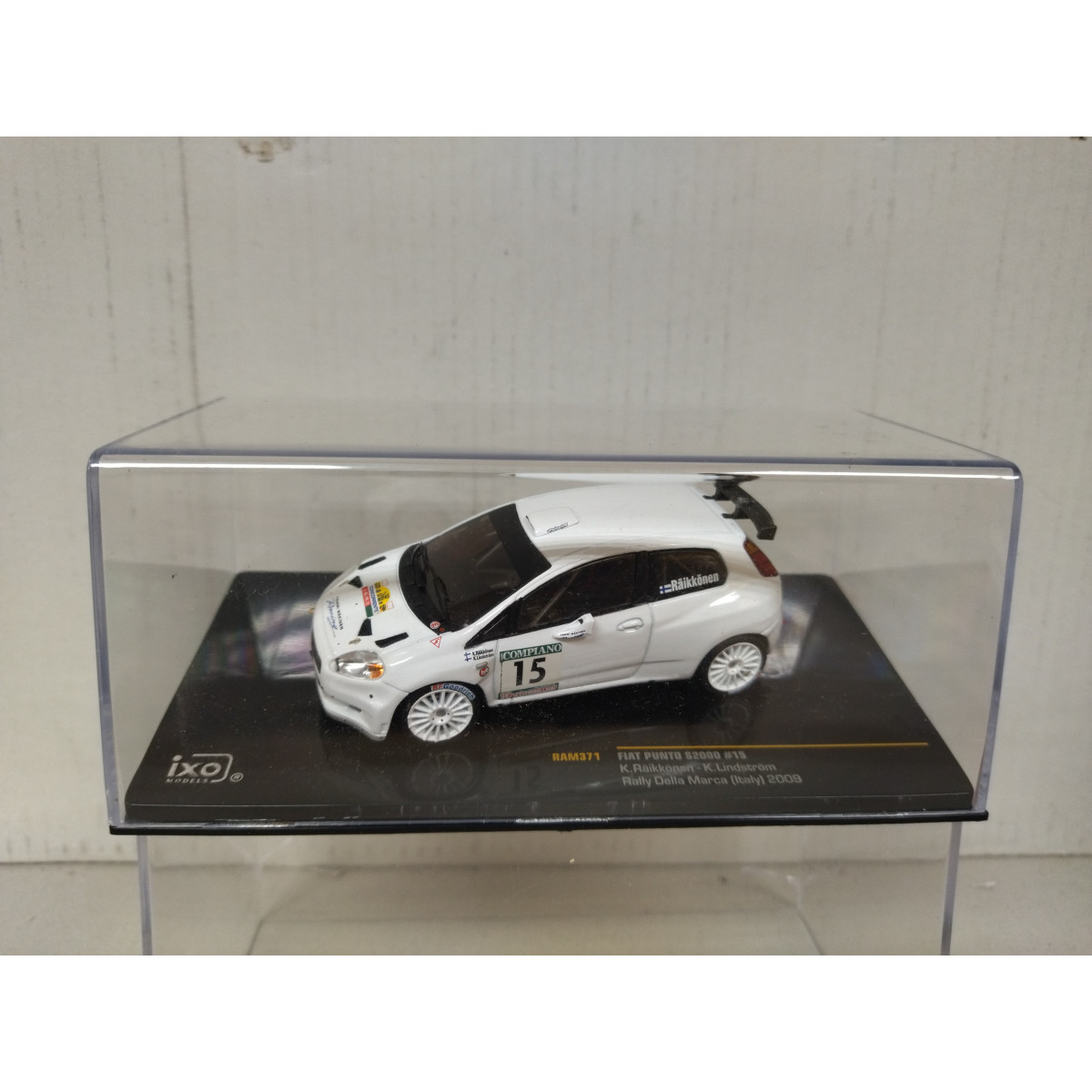 FIAT PUNTO S2000 2009 RALLY DELLA MARCA ITALIA K.RAIKKONEN 1:43 IXO RAM371  - BCN STOCK CARS