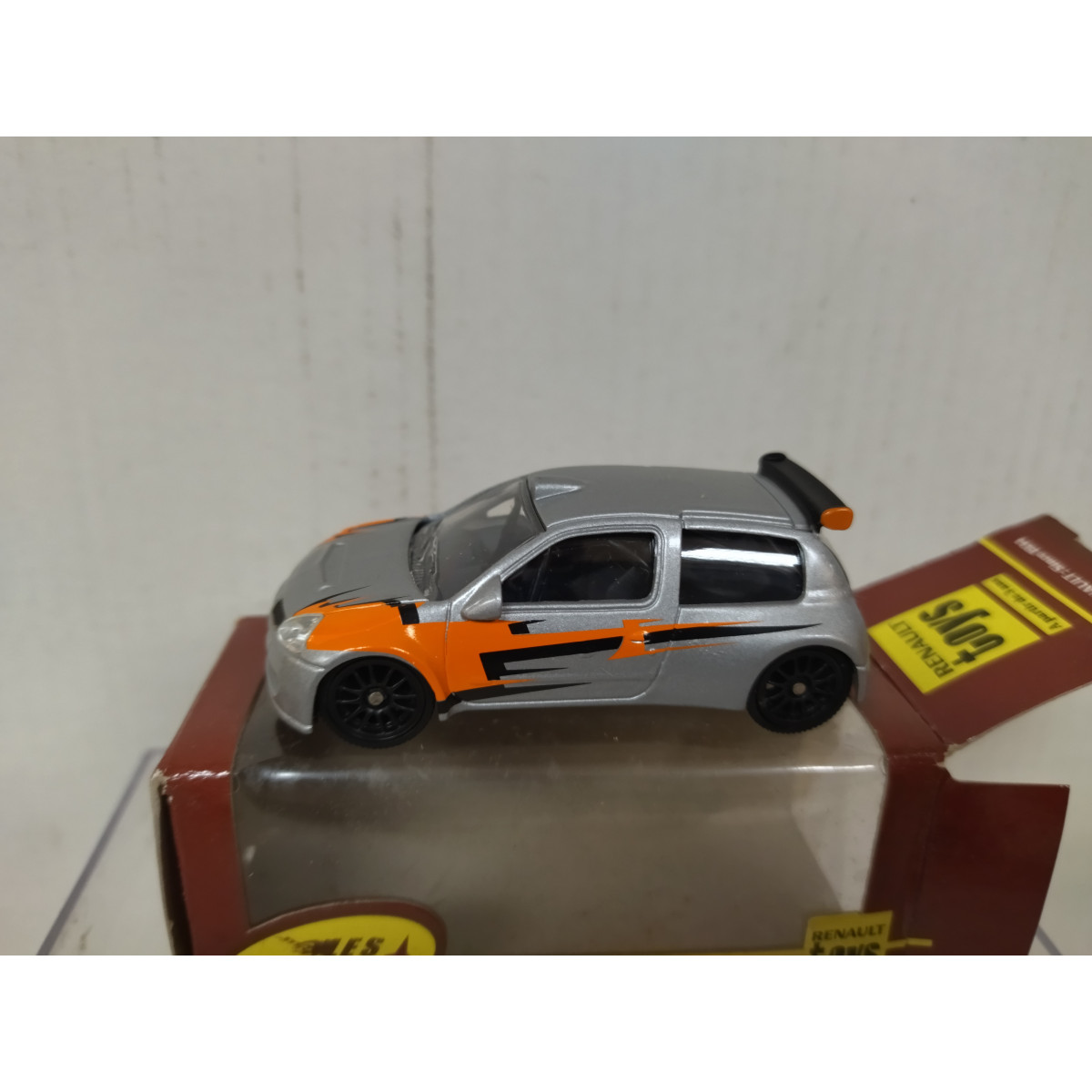 RENAULT CLIO 2006 SPORT GREY TUNING RENAULT TOYS apx 1 64 NOREV 3 INCHES 7 5cm BCN STOCK CARS