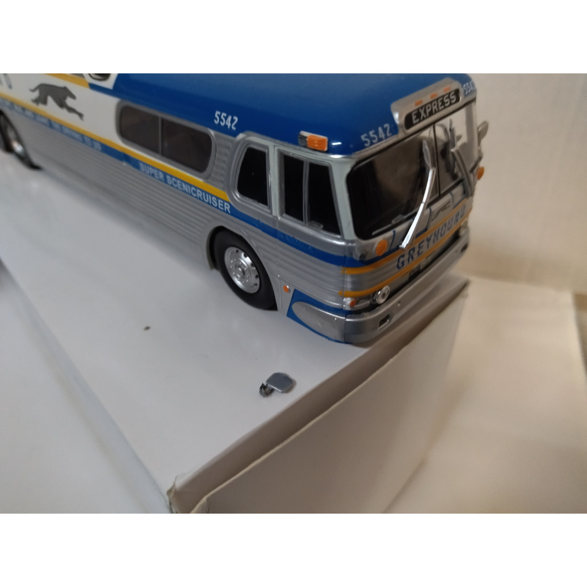 GMC SCENICRUISER GREYHOUND 1956 AUTOBUS USA 1:43 SALVAT IXO NO BOX ...