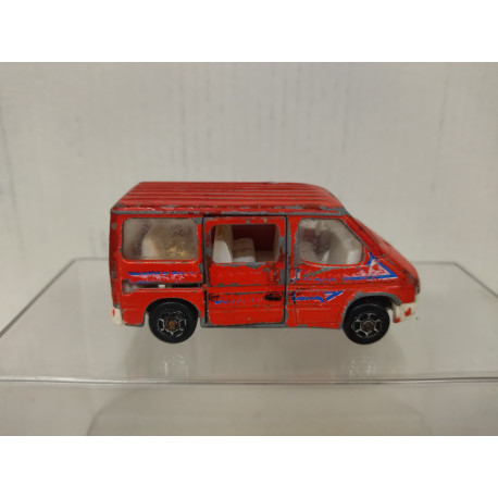 FORD TRANSIT RED DESGUACE 1:60/apx 1:64 MAJORETTE 243 NO BOX - BCN