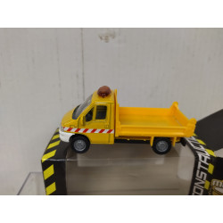 RENAULT MASTER BOX CONSTRUCTION apx 1:64 NOREV 3 INCHES (7,5cm)