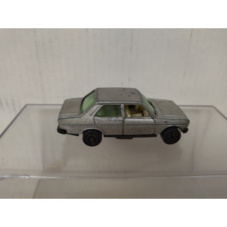 SEAT 131 PLATA CRISTAL ROTO 1:64 GUISVAL VINTAGE ORIGINAL NO BOX/V FOTOS