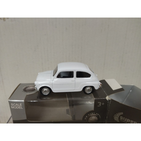 SEAT 600 WHITE apx 1:43 WELLY SUPER9