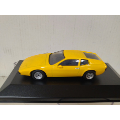 MIURA SPORT 1977 INESQUECIVEIS BRASIL 1:43 DeAGOSTINI IXO CAJA NO ORIGINAL