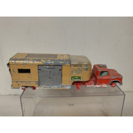 DODGE + HORSE TRAILER DESGUACE/SCRAPPING 1:64/apx 1:64 MATCHBOX K-18 KINGSIZE