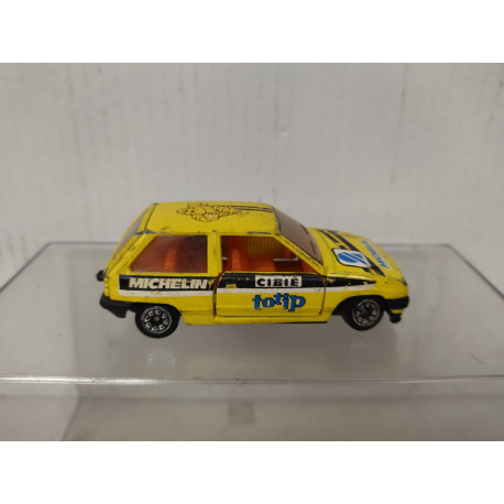 OPEL CORSA A CIBIE MICHELIN AMARILLO apx 1:64 GUISVAL NO BOX