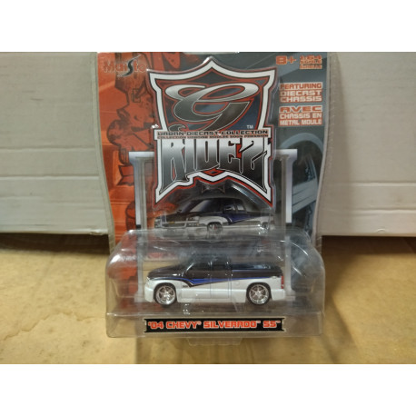 CHEVROLET SILVERADO 2004 SS PICKUP G-RIDEZ 1:64 MAISTO