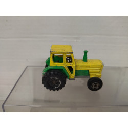 TRACTOR AMARILLO/VERDE 1:65/apx 1:64 MAJORETTE NO BOX