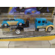 VOLKSWAGEN BEETLE CABRIOLET + INTERNATIONAL DURASTAR ELITE TRANSPORT 1:64 MAISTO