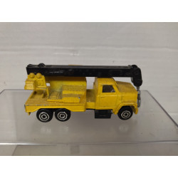 GMC BRIGADIER CRANE/GRUA TRUCK 1:100/apx 1:64 MAJORETTE 283/251 NO BOX