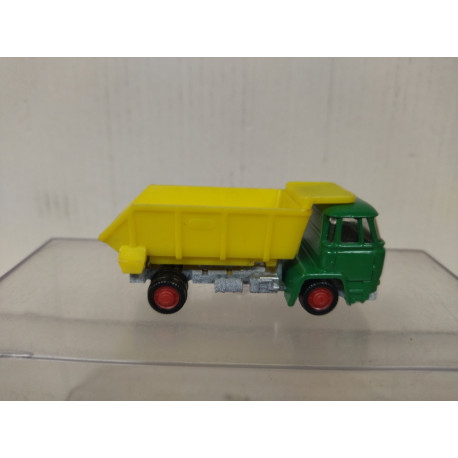 BUSSING GROSSRAUMKIPPER GREEN CAMION/TRUCK /apx 1:64 SCHUCO 325904 BOX