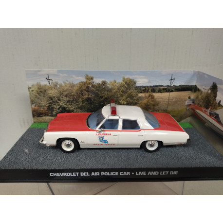 CHEVROLET BEL AIR POLICE LIVE AND LET DIE 007 JAMES BOND 1:43 IXO EAGLEMOSS