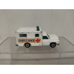 AMBULANCE WHITE SUPERFAST 41 1:84/apx 1:64 MATCHBOX NO BOX