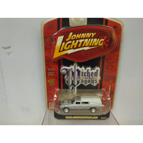 CADILLAC HEARSE CUSTOM WICKED WAGONS 1:64 JOHNNY LIGHTNING