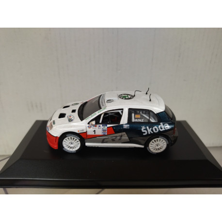 SKODA FABIA WRC 2007 SAINZ RALLY SHALIMAR 1:43 ALTAYA CAJA NO ORIGINAL/DEFECT