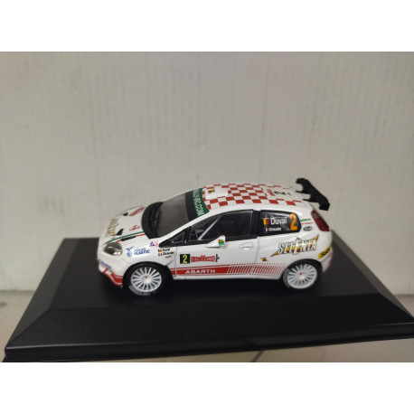 FIAT GRANDE PUNTO S2000 2009 RALLY SANREMO DUVAL 1:43 IXO CAJA NO ORIGINAL