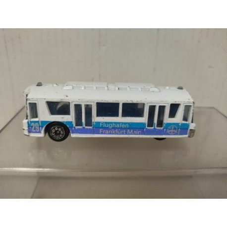 FLUGHAFEN FRANKFURT MAIN AUTOBUS AIRPORT /apx 1:64 WELLY NO BOX