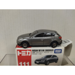 NISSAN SKYLINE CROSSOVER DBA-J50 1:62/apx 1:64 TOMICA 111