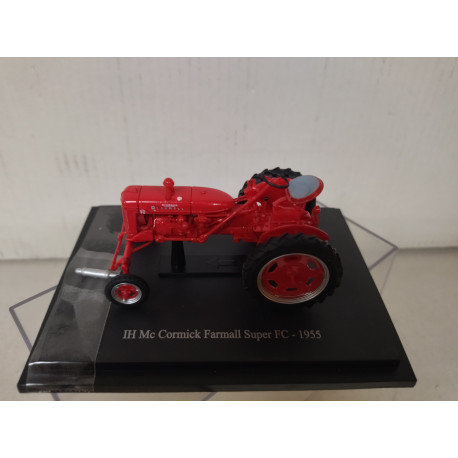 IH MC CORMICK FARMALL SUPER FC 1955 (2) TRACTOR/FARMER 1:43 UH HACHETTE DEFECTUOSO