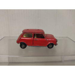 MINI MORRIS ROJO REPINTADO apx 1:64 GUISVAL VINTAGE NO BOX