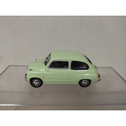 SEAT 600 D 1958 LIGHT GREEN 1:43 SALVAT SOLIDO