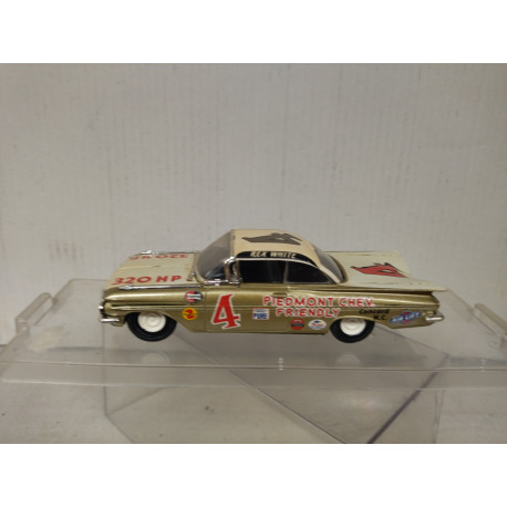 CHEVROLET IMPALA 1960 REX WHITE n 4 1:43 QUARTZO